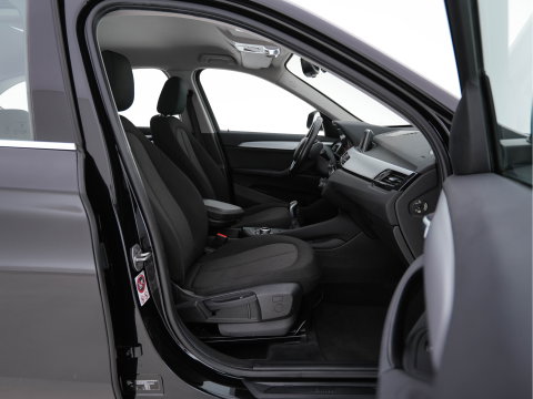 BMW X1 sDrive16d Centennial Executive *NAVI-FULLMAP | FULL-LED | ECC | PDC | CRUISE | COMFORT-SEATS | TOWBAR | 17''ALU *