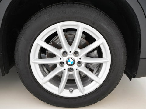 BMW X1 sDrive16d Centennial Executive *NAVI-FULLMAP | FULL-LED | ECC | PDC | CRUISE | COMFORT-SEATS | TOWBAR | 17''ALU *