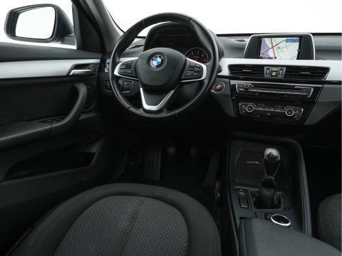 BMW X1 sDrive16d Centennial Executive *NAVI-FULLMAP | FULL-LED | ECC | PDC | CRUISE | COMFORT-SEATS | TOWBAR | 17''ALU *