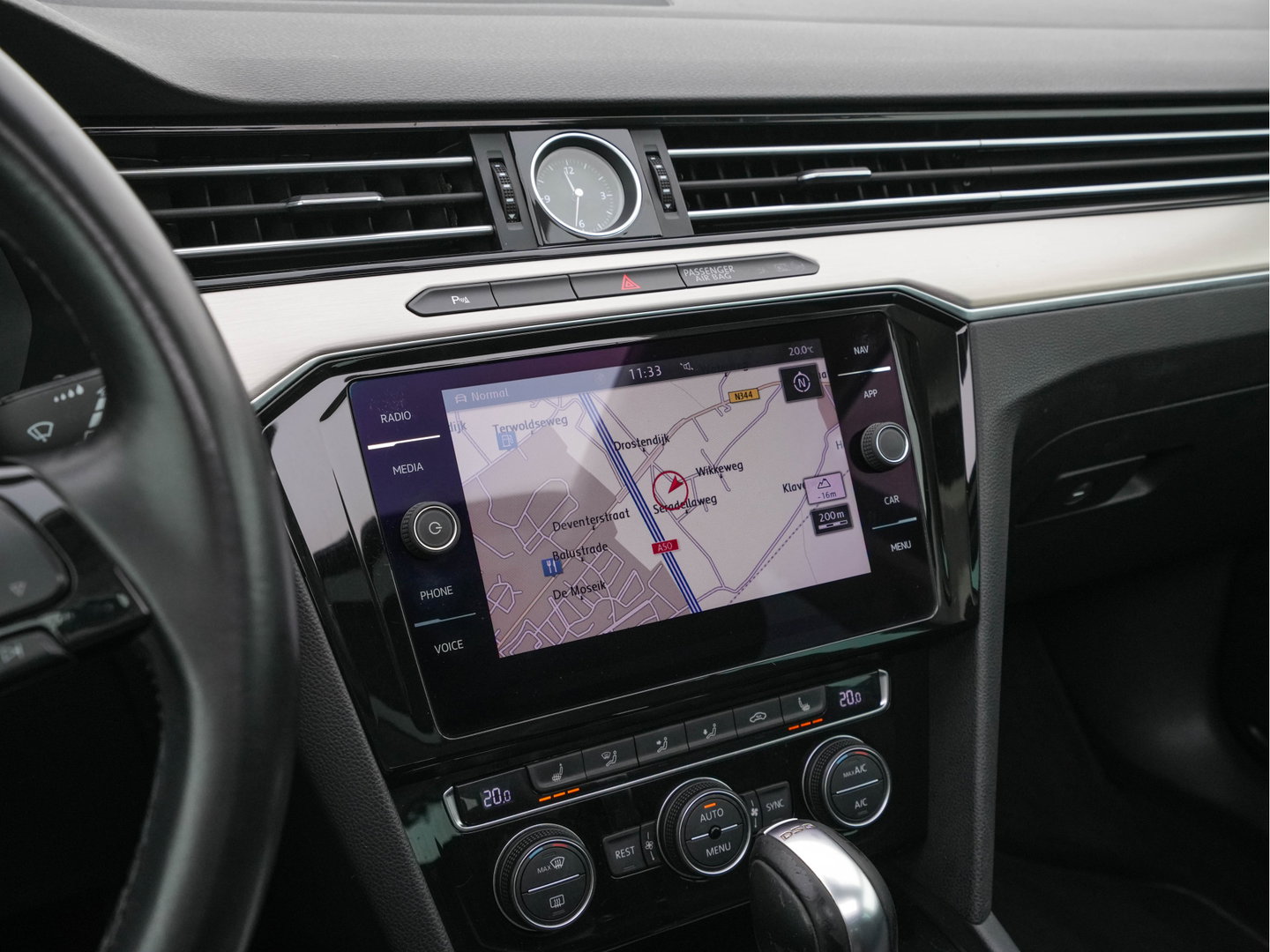 Volkswagen Passat Variant 2.0 BiTDI 4Motion Highline (INCL-BTW) Aut. *PANO | ADAPTIVE-CRUISE | DIGI-COCKPIT | NAVI-FULLMAP | LEATHER-ALCANTARA | FULL-LED | ERGONOMIC-COMFORTSEATS | KEYLESS | ECC | PARKPILOT | TOWBAR | 17''ALU*