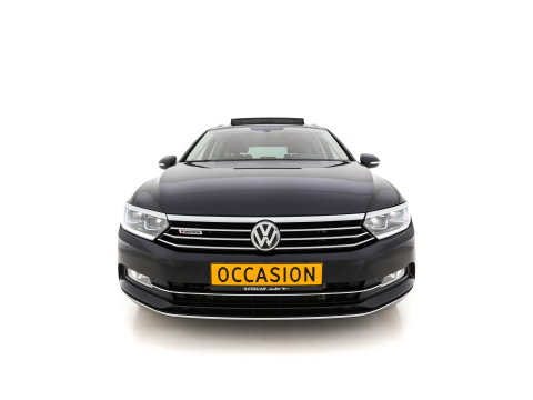 Volkswagen Passat Variant 2.0 BiTDI 4Motion Highline (INCL-BTW) Aut. *PANO | ADAPTIVE-CRUISE | DIGI-COCKPIT | NAVI-FULLMAP | LEATHER-ALCANTARA | FULL-LED | ERGONOMIC-COMFORTSEATS | KEYLESS | ECC | PARKPILOT | TOWBAR | 17''ALU*