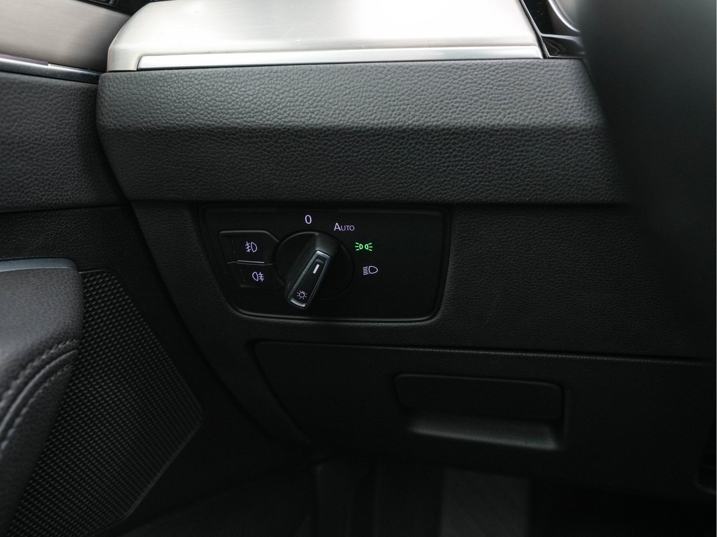 Volkswagen Passat Variant 2.0 BiTDI 4Motion Highline (INCL-BTW) Aut. *PANO | ADAPTIVE-CRUISE | DIGI-COCKPIT | NAVI-FULLMAP | LEATHER-ALCANTARA | FULL-LED | ERGONOMIC-COMFORTSEATS | KEYLESS | ECC | PARKPILOT | TOWBAR | 17''ALU*