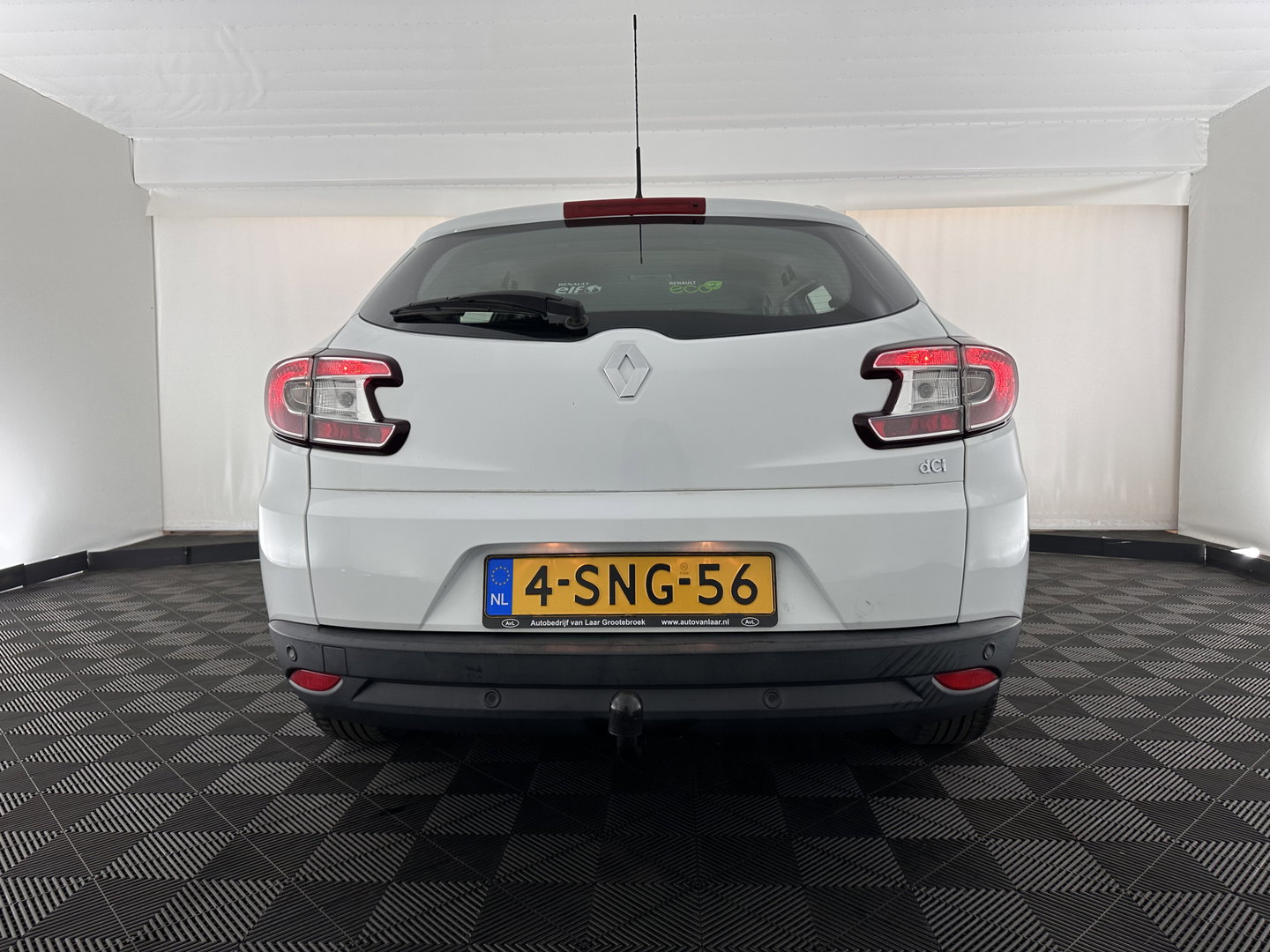 Renault Mégane Estate 1.5 dCi Expression *NAVI-FULLMAP | AIRCO | CRUISE | PDC | TOWBAR*