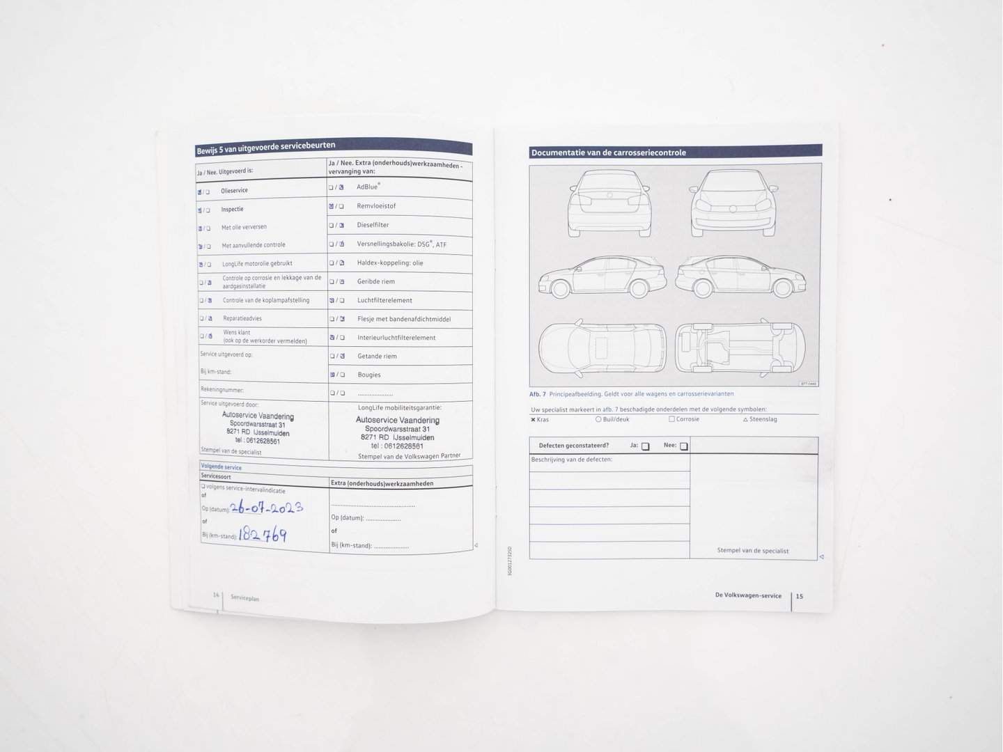 Volkswagen Touran 1.2 TSI Connected Series *NAVI-FULLMAP | HEATED-COMFORTSEATS | MASSAGE | PRIVACYGLASS | DAB | ECC | PDC | CRUISE | TOWBAR | 16''ALU*