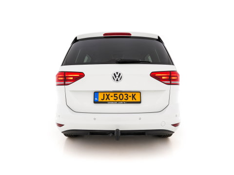 Volkswagen Touran 1.2 TSI Connected Series *NAVI-FULLMAP | HEATED-COMFORTSEATS | MASSAGE | PRIVACYGLASS | DAB | ECC | PDC | CRUISE | TOWBAR | 16''ALU*