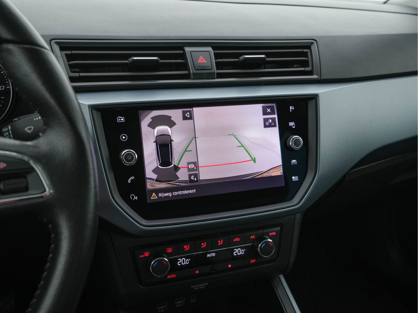 SEAT Arona 1.0 TSI Style Business Intense (INCL-BTW) Aut. *ADAPTIVE-CRUISE | NAVI-FULLMAP | KEYLESS | CAMERA | DAB | CARPLAY | PRIVACY-GLASS | ECC | PDC | 16''ALU*