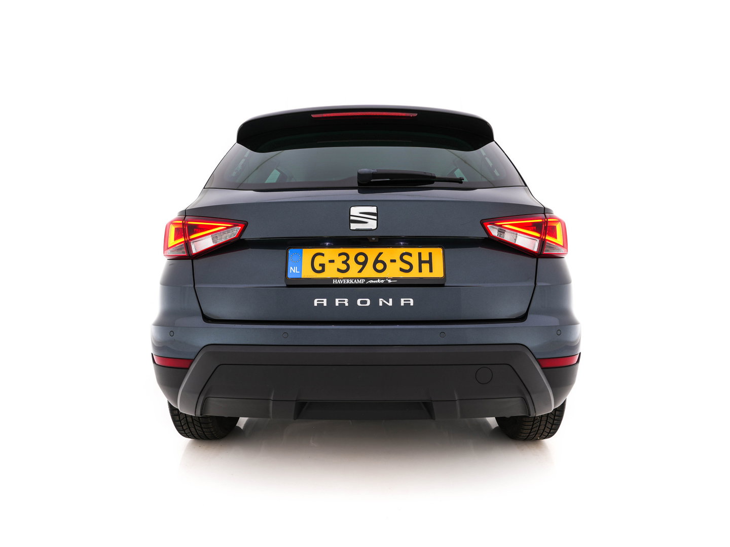 SEAT Arona 1.0 TSI Style Business Intense (INCL-BTW) Aut. *ADAPTIVE-CRUISE | NAVI-FULLMAP | KEYLESS | CAMERA | DAB | CARPLAY | PRIVACY-GLASS | ECC | PDC | 16''ALU*