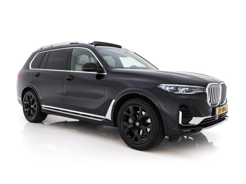 BMW X7 xDrive40i High Executive [ 7-Pers. ] *PANO | LEATHER | LASER-LIGHT | HEAD-UP | ADAPTIVE-CRUISE | BLINDSPOT | SOFT-CLOSE | BOWERS&WILKINS | MEMORY-PACK | DIGI-COCKPIT | KEYLESS | DAB+ | TOPVIEW | HEATED-COMFORTSEATS | 20''ALU*