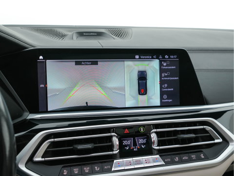 BMW X7 xDrive40i High Executive [ 7-Pers. ] *PANO | LEATHER | LASER-LIGHT | HEAD-UP | ADAPTIVE-CRUISE | BLINDSPOT | SOFT-CLOSE | BOWERS&WILKINS | MEMORY-PACK | DIGI-COCKPIT | KEYLESS | DAB+ | TOPVIEW | HEATED-COMFORTSEATS | 20''ALU*