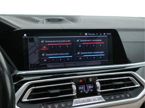 BMW X7 xDrive40i High Executive [ 7-Pers. ] *PANO | LEATHER | LASER-LIGHT | HEAD-UP | ADAPTIVE-CRUISE | BLINDSPOT | SOFT-CLOSE | BOWERS&WILKINS | MEMORY-PACK | DIGI-COCKPIT | KEYLESS | DAB+ | TOPVIEW | HEATED-COMFORTSEATS | 20''ALU*
