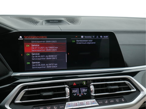 BMW X7 xDrive40i High Executive [ 7-Pers. ] *PANO | LEATHER | LASER-LIGHT | HEAD-UP | ADAPTIVE-CRUISE | BLINDSPOT | SOFT-CLOSE | BOWERS&WILKINS | MEMORY-PACK | DIGI-COCKPIT | KEYLESS | DAB+ | TOPVIEW | HEATED-COMFORTSEATS | 20''ALU*