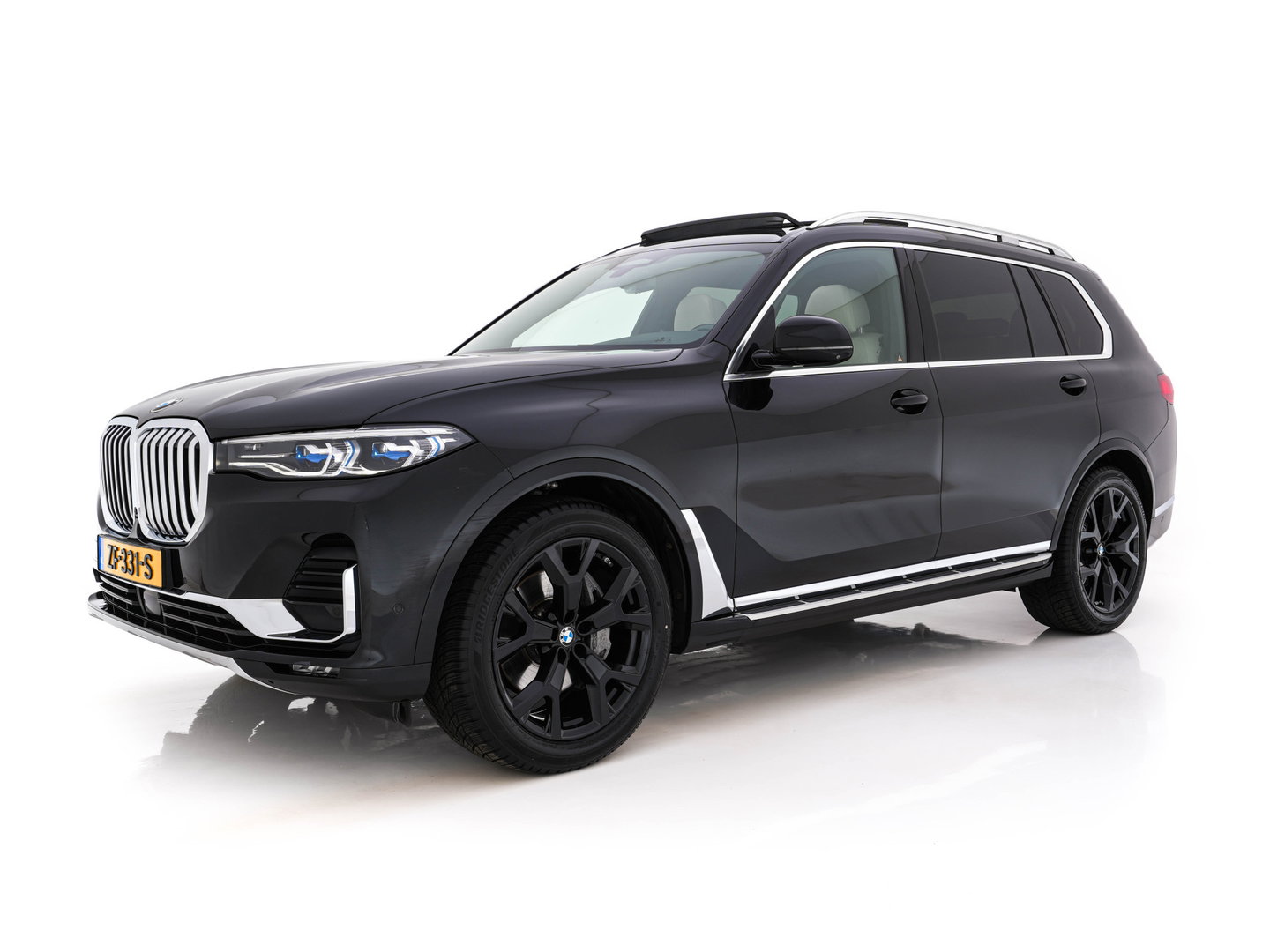 BMW X7 xDrive40i High Executive [ 7-Pers. ] *PANO | LEATHER | LASER-LIGHT | HEAD-UP | ADAPTIVE-CRUISE | BLINDSPOT | SOFT-CLOSE | BOWERS&WILKINS | MEMORY-PACK | DIGI-COCKPIT | KEYLESS | DAB+ | TOPVIEW | HEATED-COMFORTSEATS | 20''ALU*
