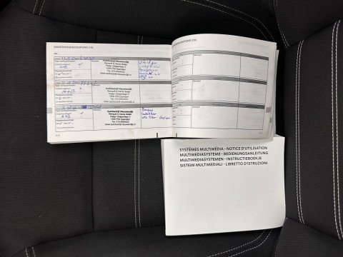 Dacia SANDERO Stepway 1.0 TCe 100 Bi-Fuel Comfort (INCL-BTW) *FULL-LED | NAVI-FULLMAP | BLINDSPOT | HEATED-COMFORTSEATS | CAMERA | KEYLESS | DAB | ECC | PDC | CRUISE | TOWBAR *