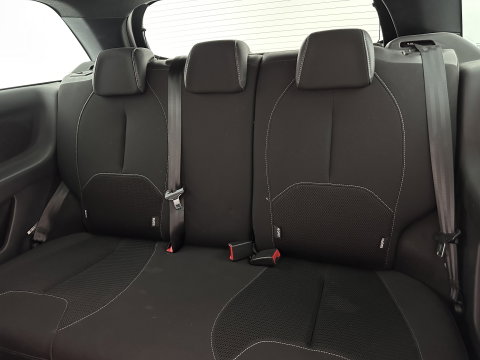 Citroën DS3 1.6 e-HDi So Chic *SPORT-SEATS | ECC | PDC | CRUISE | PRIVACY-GLASS | RADIO-CD *