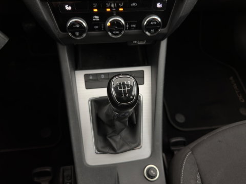 Škoda Octavia Combi 1.6 TDI Greentech Ambition Business (INCL-BTW) *NAVI-FULLMAP | COMFORTSEATS | ECC | AMUNDSEN-AUDIO | PARKPILOT | CRUISE | 16''ALU*