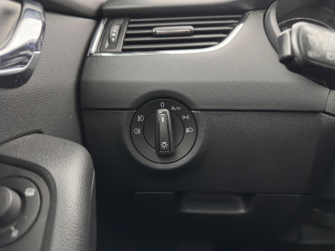 Škoda Octavia Combi 1.6 TDI Greentech Ambition Business (INCL-BTW) *NAVI-FULLMAP | COMFORTSEATS | ECC | AMUNDSEN-AUDIO | PARKPILOT | CRUISE | 16''ALU*