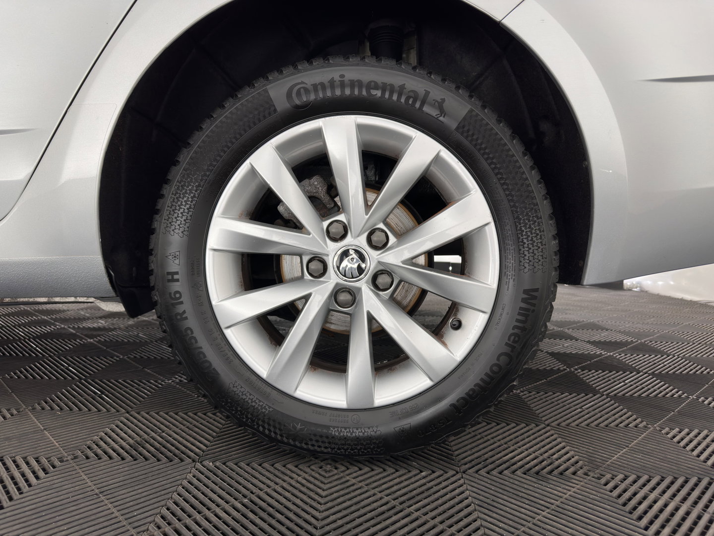 Škoda Octavia Combi 1.6 TDI Greentech Ambition Business (INCL-BTW) *NAVI-FULLMAP | COMFORTSEATS | ECC | AMUNDSEN-AUDIO | PARKPILOT | CRUISE | 16''ALU*