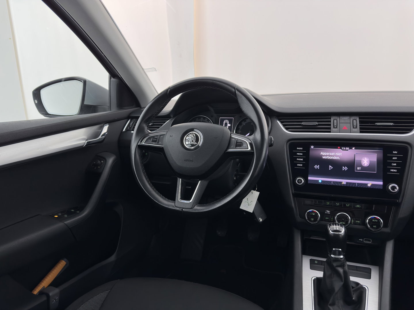 Škoda Octavia Combi 1.6 TDI Greentech Ambition Business (INCL-BTW) *NAVI-FULLMAP | COMFORTSEATS | ECC | AMUNDSEN-AUDIO | PARKPILOT | CRUISE | 16''ALU*
