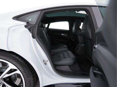 Audi e-tron GT edition ZERO 93 kWh [ 3-Fase-11kW ] {SoH-90%} (INCL-BTW) *PANO | FULL-LED | LEATHER | AUDI-SOUND | KEYLESS | DIGI-COCKPIT | NAVI-FULLMAP | HEATED-SPORTSEATS | CAMERA | DAB | KEYLESS | SHIFTPADDLES | 20''ALU*