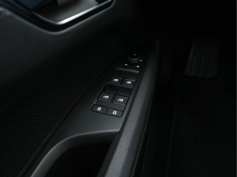 Audi e-tron GT edition ZERO 93 kWh [ 3-Fase-11kW ] {SoH-90%} (INCL-BTW) *PANO | FULL-LED | LEATHER | AUDI-SOUND | KEYLESS | DIGI-COCKPIT | NAVI-FULLMAP | HEATED-SPORTSEATS | CAMERA | DAB | KEYLESS | SHIFTPADDLES | 20''ALU*