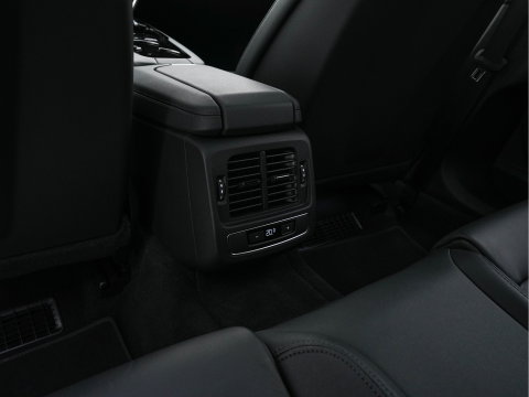 Audi e-tron GT edition ZERO 93 kWh [ 3-Fase-11kW ] {SoH-90%} (INCL-BTW) *PANO | FULL-LED | LEATHER | AUDI-SOUND | KEYLESS | DIGI-COCKPIT | NAVI-FULLMAP | HEATED-SPORTSEATS | CAMERA | DAB | KEYLESS | SHIFTPADDLES | 20''ALU*