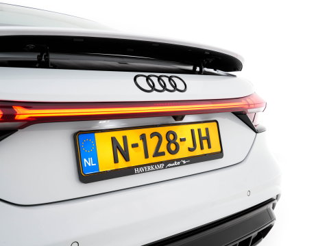 Audi e-tron GT edition ZERO 93 kWh [ 3-Fase-11kW ] {SoH-90%} (INCL-BTW) *PANO | FULL-LED | LEATHER | AUDI-SOUND | KEYLESS | DIGI-COCKPIT | NAVI-FULLMAP | HEATED-SPORTSEATS | CAMERA | DAB | KEYLESS | SHIFTPADDLES | 20''ALU*