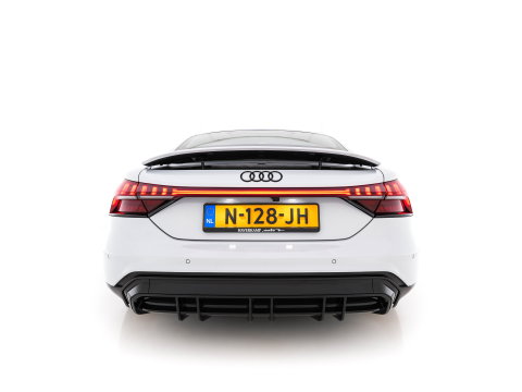 Audi e-tron GT edition ZERO 93 kWh [ 3-Fase-11kW ] {SoH-90%} (INCL-BTW) *PANO | FULL-LED | LEATHER | AUDI-SOUND | KEYLESS | DIGI-COCKPIT | NAVI-FULLMAP | HEATED-SPORTSEATS | CAMERA | DAB | KEYLESS | SHIFTPADDLES | 20''ALU*