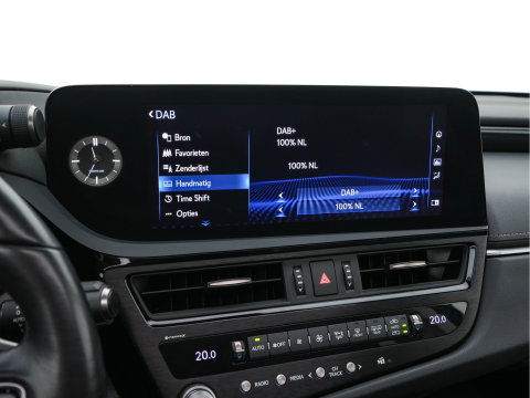 Lexus ES 300h Business Line (INCL-BTW) Aut. *PANO | LEATHER | FULL-LED | ADAPTIVE-CRUISE | BLINDSPOT | KEYLESS | CAMERA | HEATED-COMFORTSEATS | NAVI-FULLMAP | PRIVACY-GLASS | SHIFTPADDLES | ECC | PDC | 19''ALU*