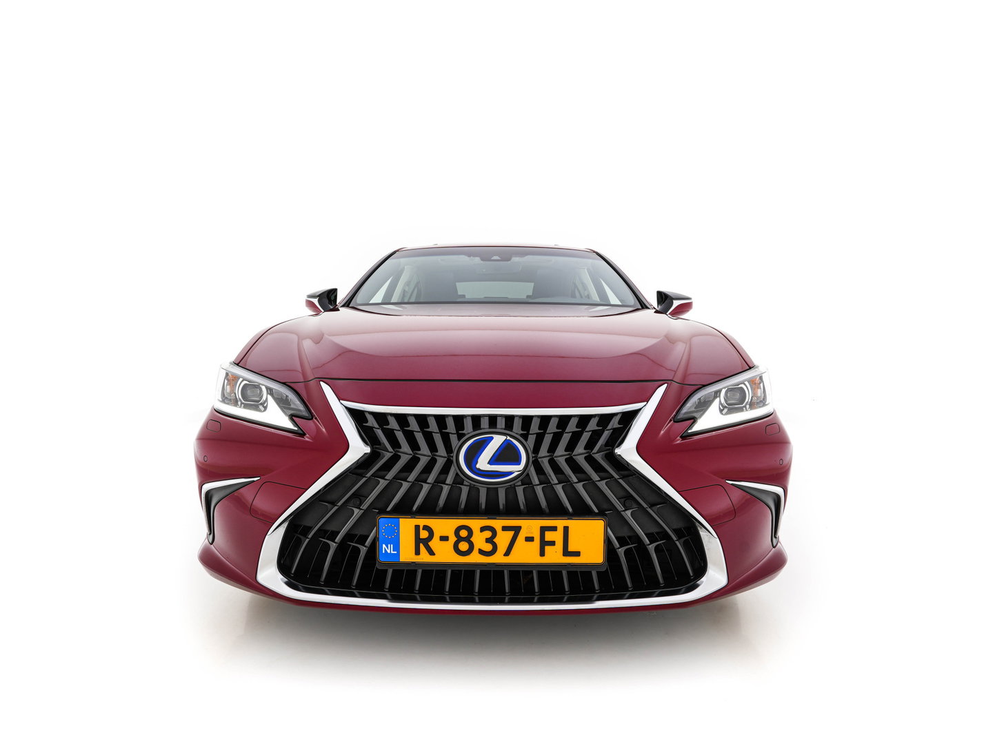 Lexus ES 300h Business Line (INCL-BTW) Aut. *PANO | LEATHER | FULL-LED | ADAPTIVE-CRUISE | BLINDSPOT | KEYLESS | CAMERA | HEATED-COMFORTSEATS | NAVI-FULLMAP | PRIVACY-GLASS | SHIFTPADDLES | ECC | PDC | 19''ALU*