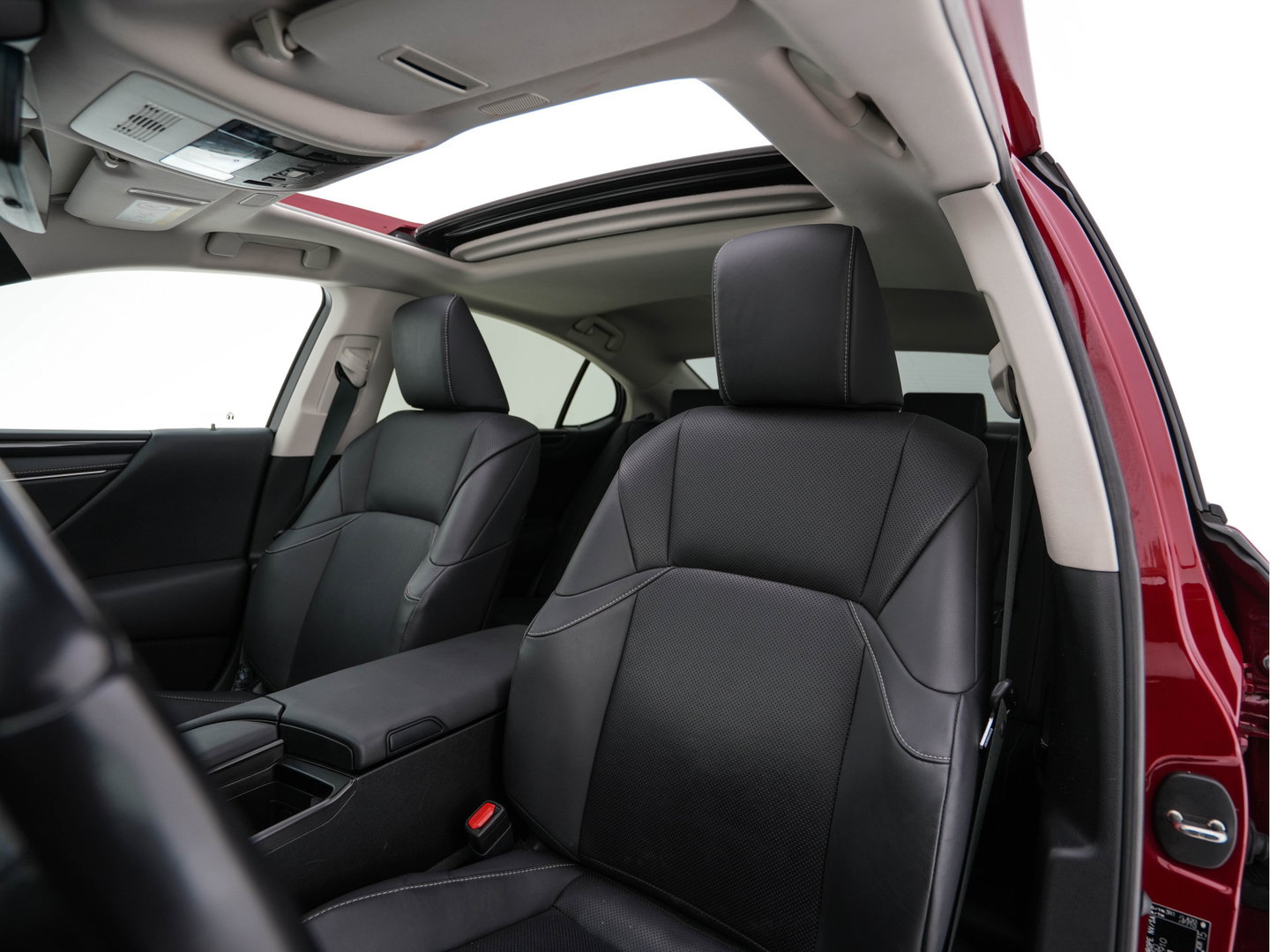 Lexus ES 300h Business Line (INCL-BTW) Aut. *PANO | LEATHER | FULL-LED | ADAPTIVE-CRUISE | BLINDSPOT | KEYLESS | CAMERA | HEATED-COMFORTSEATS | NAVI-FULLMAP | PRIVACY-GLASS | SHIFTPADDLES | ECC | PDC | 19''ALU*