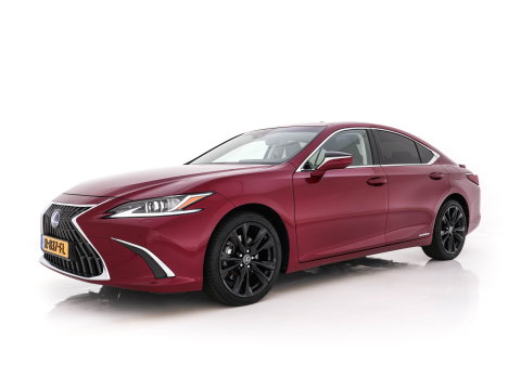 Lexus ES 300h Business Line (INCL-BTW) Aut. *PANO | LEATHER | FULL-LED | ADAPTIVE-CRUISE | BLINDSPOT | KEYLESS | CAMERA | HEATED-COMFORTSEATS | NAVI-FULLMAP | PRIVACY-GLASS | SHIFTPADDLES | ECC | PDC | 19''ALU*
