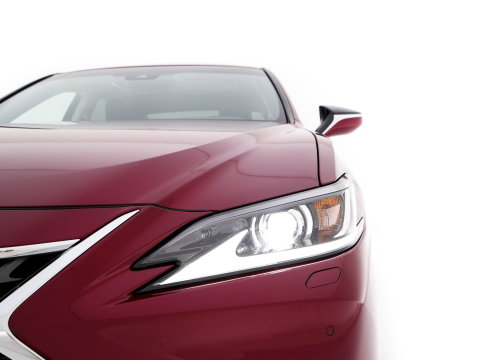 Lexus ES 300h Business Line (INCL-BTW) Aut. *PANO | LEATHER | FULL-LED | ADAPTIVE-CRUISE | BLINDSPOT | KEYLESS | CAMERA | HEATED-COMFORTSEATS | NAVI-FULLMAP | PRIVACY-GLASS | SHIFTPADDLES | ECC | PDC | 19''ALU*