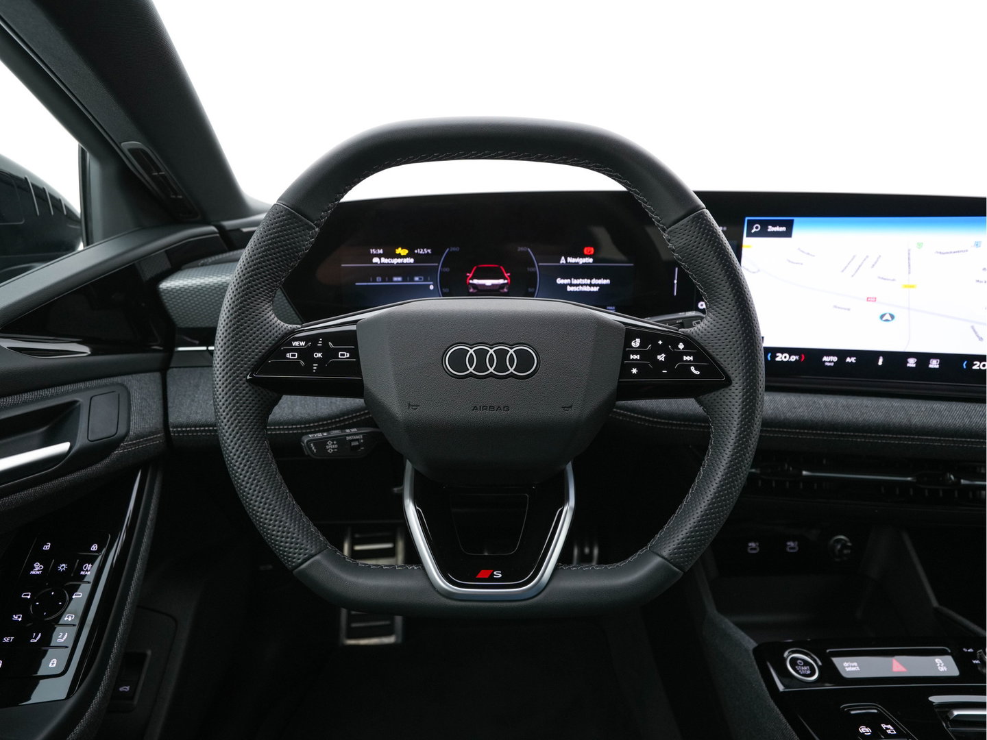 Audi A6 E-tron- Avant S edition 83 kWh [ 3-Fase-11kW ] {SOH-100%} (INCL-BTW) *MATRIX-LED | ADAPTIVE-CRUISE | TOP-VIEW | BLINDSPOT | KEYLESS | MEMORY-PACK | WIDESCREEN-COCKPIT | PRIVACY-GLASS | SHIFT-PADDLES | HEATED-SPORTSEATS | TOWBAR | 21''ALU*