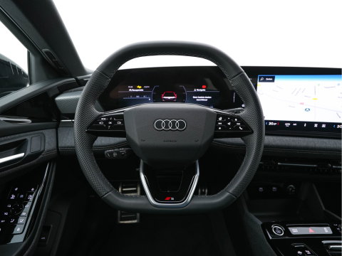 Audi A6 E-tron- Avant S edition 83 kWh [ 3-Fase-11kW ] {SOH-100%} (INCL-BTW) *MATRIX-LED | ADAPTIVE-CRUISE | TOP-VIEW | BLINDSPOT | KEYLESS | MEMORY-PACK | WIDESCREEN-COCKPIT | PRIVACY-GLASS | SHIFT-PADDLES | HEATED-SPORTSEATS | TOWBAR | 21''ALU*