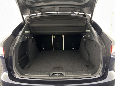 Jaguar F-Pace 3.0 S AWD 30d Aut. *PANO | LEATHER | XENON | DIGI-COCKPIT | NAVI-FULLMAP | CAMERA | SHIFTPADDLES | ECC | AMBIENTLIGHT | LANE-ASSIST | HEATED-VENTILATED-COMFORTSEATS | PDC | CRUISE | 18''ALU