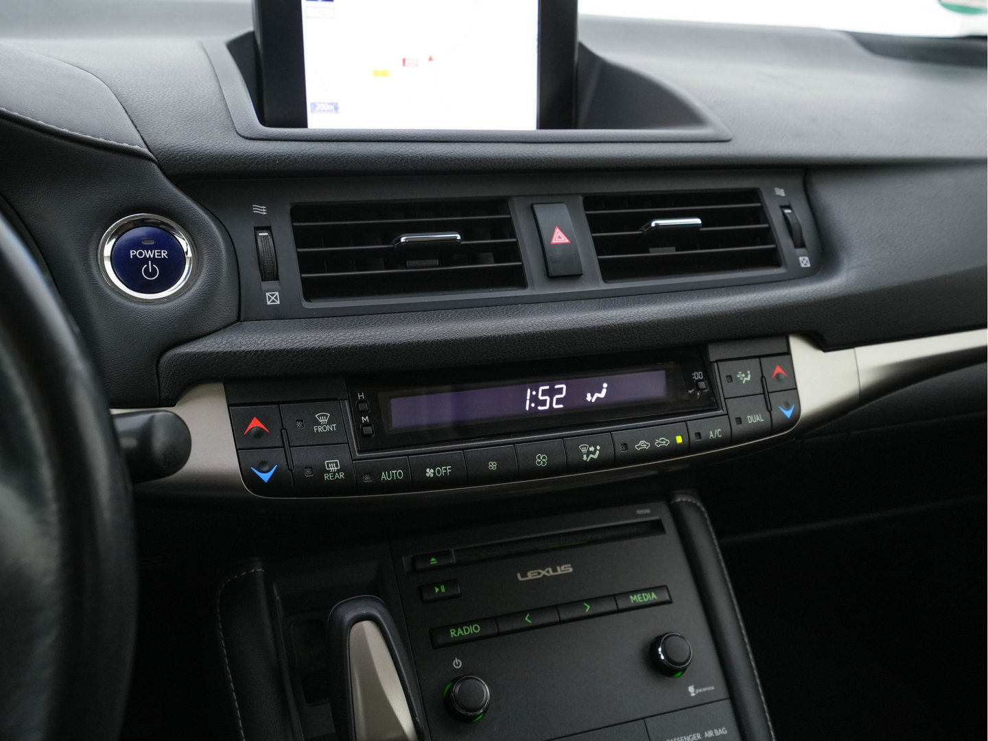 Lexus CT 200h Business Line Aut. *NAVI-FULLMAP | ALCANTARA | COMFORTSEATS | CAMERA | ECC | CRUISE | DIGI-COCKPIT | 16''ALU*