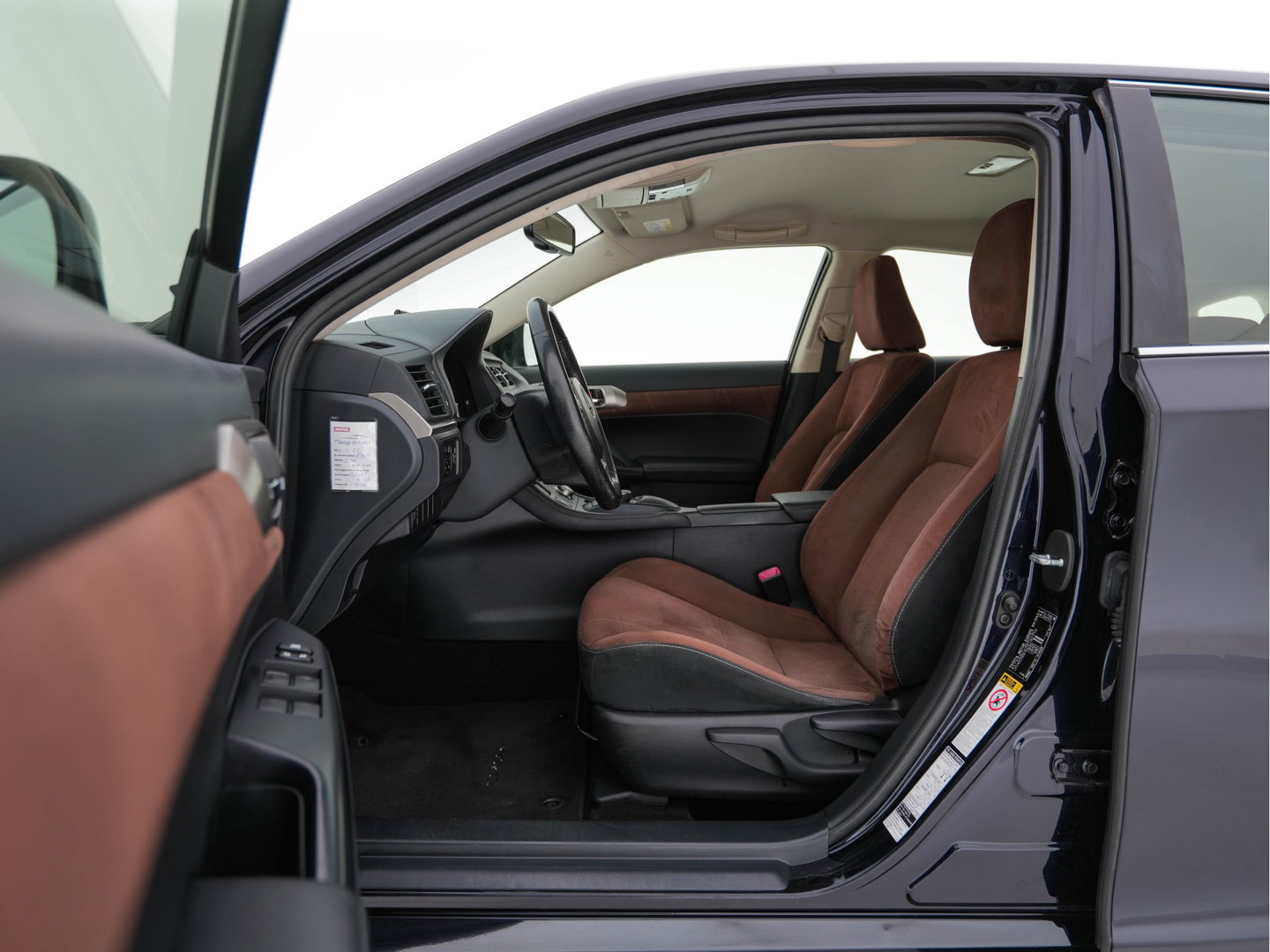 Lexus CT 200h Business Line Aut. *NAVI-FULLMAP | ALCANTARA | COMFORTSEATS | CAMERA | ECC | CRUISE | DIGI-COCKPIT | 16''ALU*