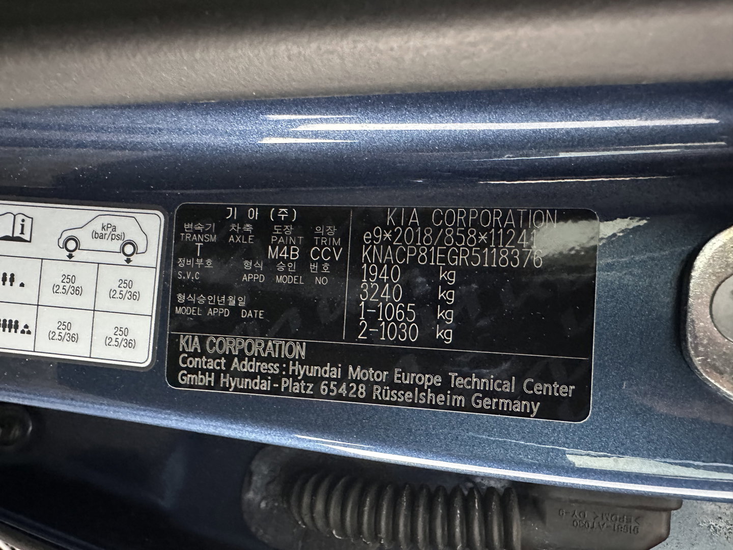 Kia Niro 1.6 GDi Hybrid ComfortLine (INCL-BTW) Aut. *ADAPTIVE-CRUISE | DIGI-COCKPIT | CARPLAY | CAMERA | COMFORTSEATS | DAB | ECC | PDC | CRUISE | TOWBAR | 16''ALU*