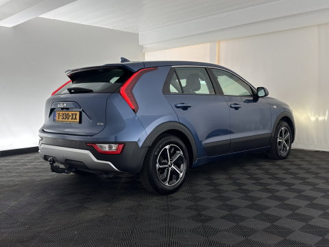 Kia Niro 1.6 GDi Hybrid ComfortLine (INCL-BTW) Aut. *ADAPTIVE-CRUISE | DIGI-COCKPIT | CARPLAY | CAMERA | COMFORTSEATS | DAB | ECC | PDC | CRUISE | TOWBAR | 16''ALU*