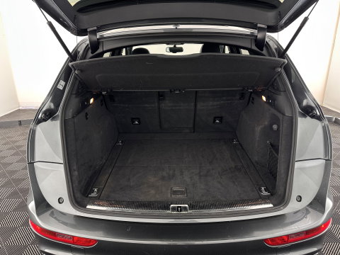Audi SQ5 3.0 TDI S-line-Plus Quattro Pro Line Aut. *PANO | DESIGN-LEATHER | XENON | B&O-AUDIO | BLINDSPOT | HEATED-SPORTSEATS | KEYLESS | CAMERA | NAVI-FULLMAP | PRIVACY-GLASS | MEMORY-PACK | CARBON-INLAY | SHIFTPADDLES  |  ADAPT.CRUISE