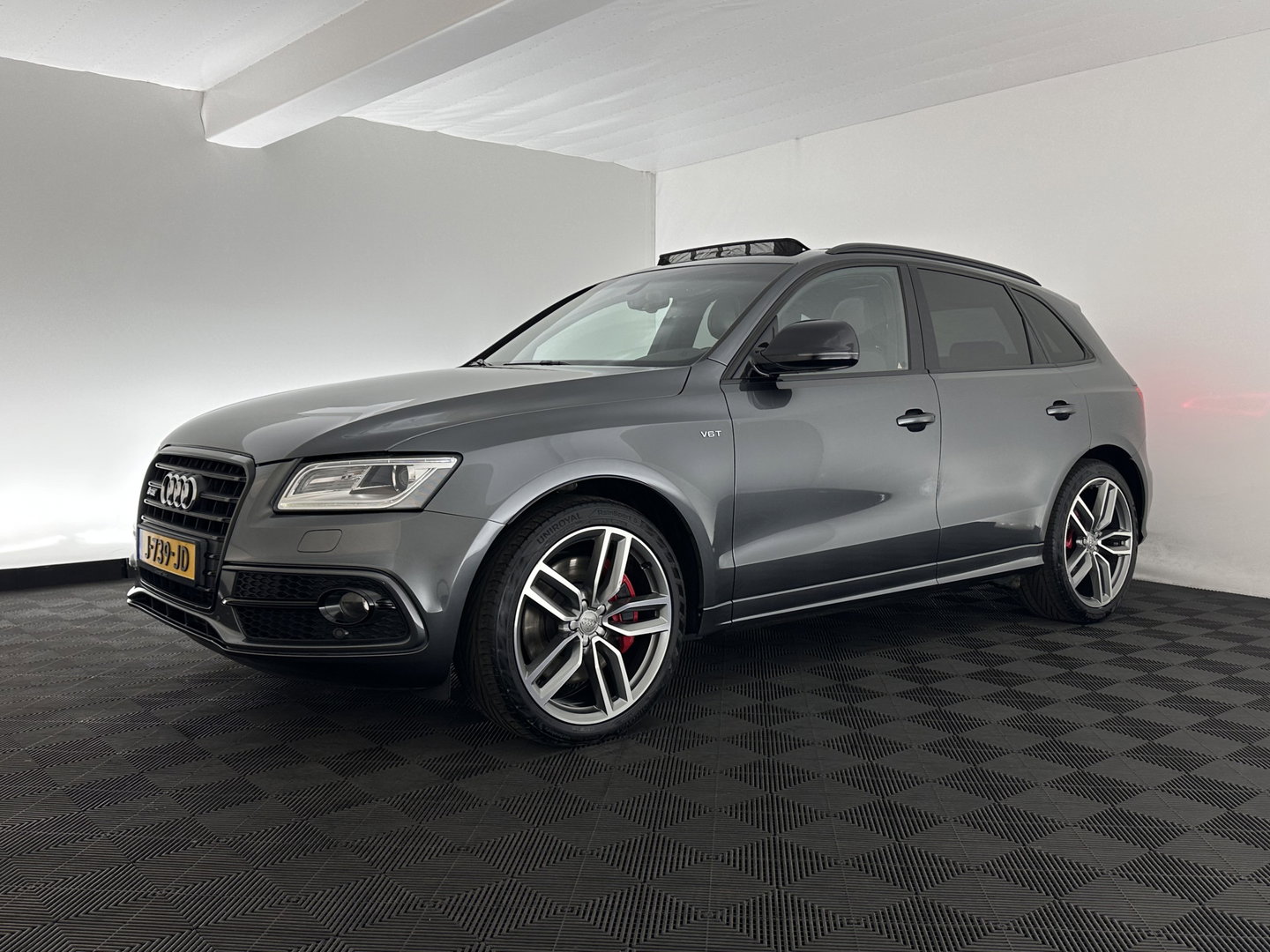 Audi SQ5 3.0 TDI S-line-Plus Quattro Pro Line Aut. *PANO | DESIGN-LEATHER | XENON | B&O-AUDIO | BLINDSPOT | HEATED-SPORTSEATS | KEYLESS | CAMERA | NAVI-FULLMAP | PRIVACY-GLASS | MEMORY-PACK | CARBON-INLAY | SHIFTPADDLES  |  ADAPT.CRUISE