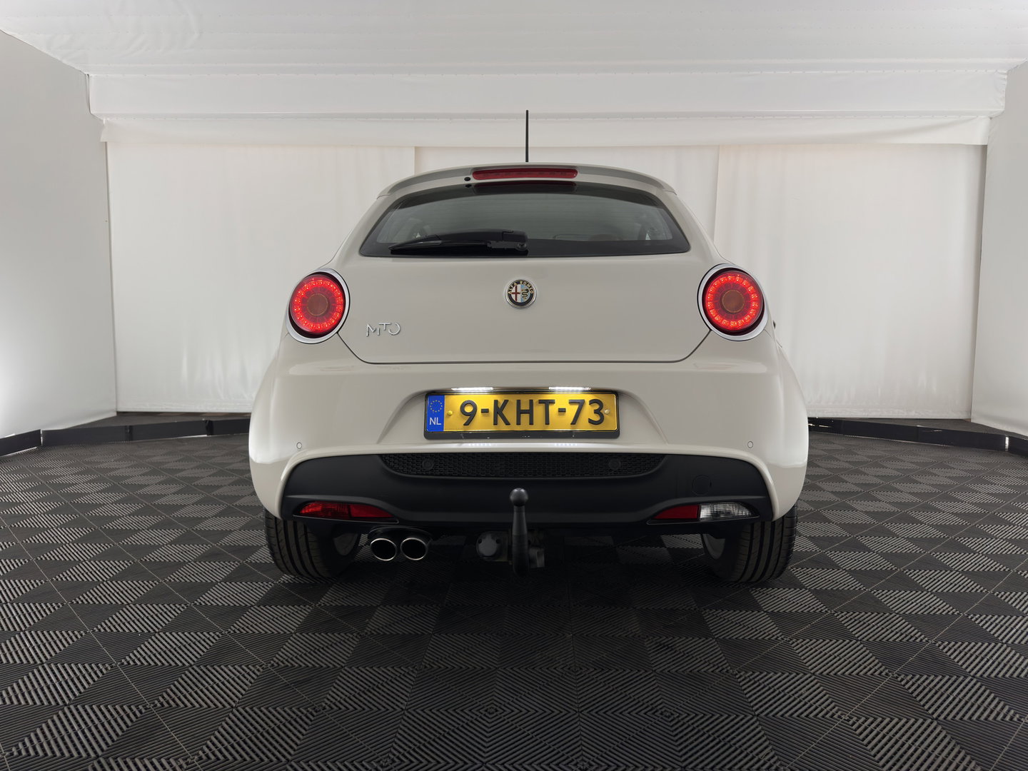 Alfa Romeo MiTo 1.3 JTDm ECO Distinctive *LEATHER | SPORTSEATS | ECC | PDC | TOWBAR | RADIO-CD | 17''ALU*
