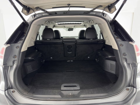 Nissan X-Trail 1.6 dCi Tekna Aut. *PANO | LEATHER | XENON | TOPVIEW | BLINDSPOT | KEYLESS | HEATED-COMFORTSEATS | NAVI-FULLMAP | PRIVACYGLASS | ECC | PDC | TOWBAR | 19''ALU*