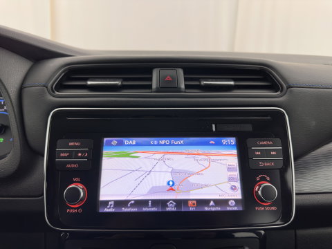 Nissan Leaf N-Connecta 40 kWh (INCL-BTW) Aut. *HEATPUMP | NAVI-FULLMAP | TOPVIEW | KEYLESS | BLINDSPOT |  DIGI-COCKPIT | HEATED-COMFORTSEATS | DAB | PRIVACYGLASS | ECC | ADAPTIVE-CRUISE | PDC | CARPLAY | 16"ALU*