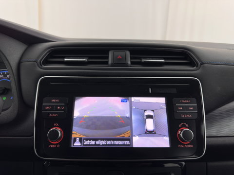 Nissan Leaf N-Connecta 40 kWh (INCL-BTW) Aut. *HEATPUMP | NAVI-FULLMAP | TOPVIEW | KEYLESS | BLINDSPOT |  DIGI-COCKPIT | HEATED-COMFORTSEATS | DAB | PRIVACYGLASS | ECC | ADAPTIVE-CRUISE | PDC | CARPLAY | 16"ALU*