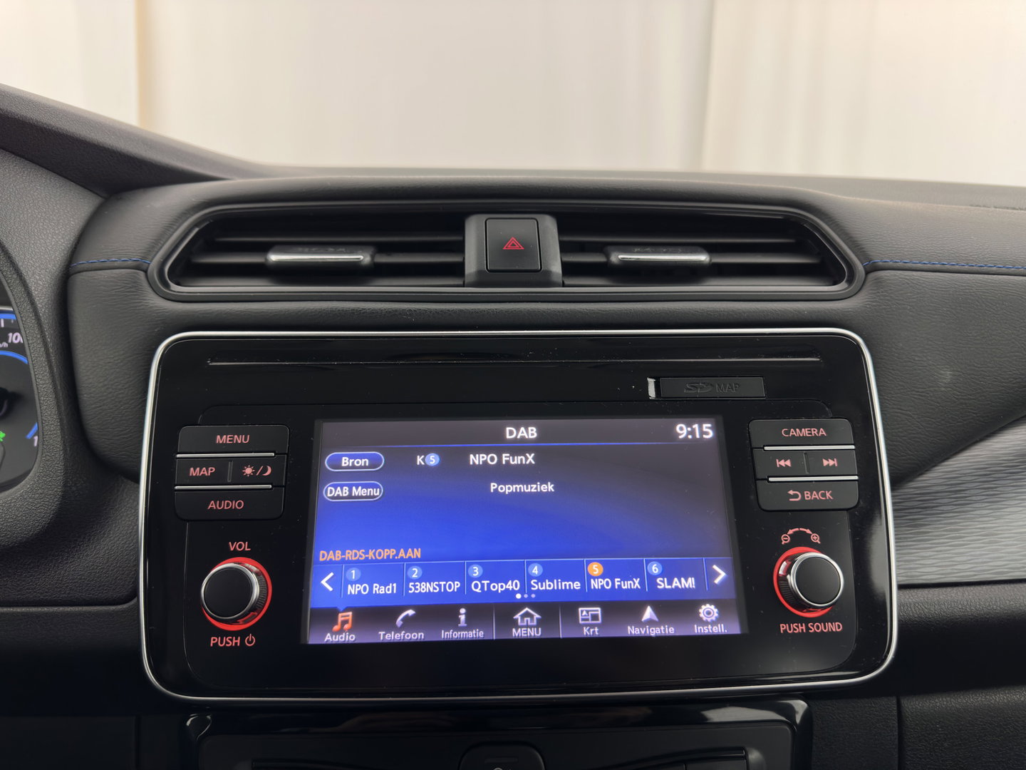 Nissan Leaf N-Connecta 40 kWh (INCL-BTW) Aut. *HEATPUMP | NAVI-FULLMAP | TOPVIEW | KEYLESS | BLINDSPOT |  DIGI-COCKPIT | HEATED-COMFORTSEATS | DAB | PRIVACYGLASS | ECC | ADAPTIVE-CRUISE | PDC | CARPLAY | 16"ALU*