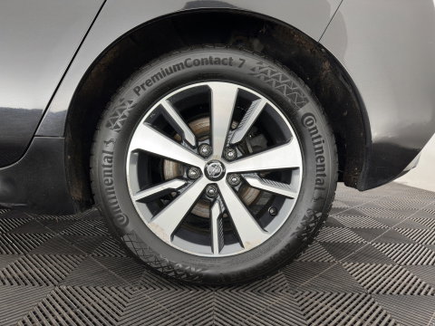 Nissan Leaf N-Connecta 40 kWh (INCL-BTW) Aut. *HEATPUMP | NAVI-FULLMAP | TOPVIEW | KEYLESS | BLINDSPOT |  DIGI-COCKPIT | HEATED-COMFORTSEATS | DAB | PRIVACYGLASS | ECC | ADAPTIVE-CRUISE | PDC | CARPLAY | 16"ALU*