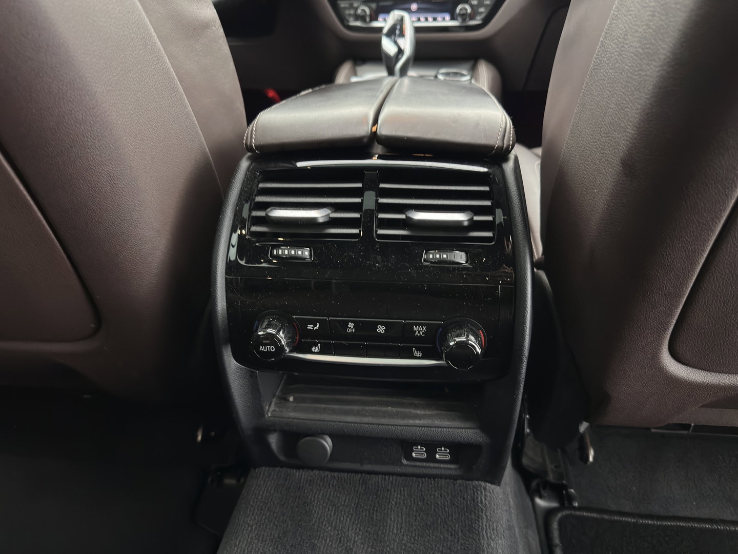 BMW 5 Serie Touring M550d xDrive High Executive M-Sportpack Aut. *PANO | LEATHER | LASER-LED | BLINDSPOT | MEMORY-PACK | HARMAN/KARDON |  DIGI-COCKPIT | AMBIENTLIGHT | SHIFTPADDLES | HEAD-UP | ADAPTIVE-CRUISE | TOWBAR | 19''ALU*