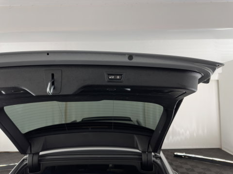 BMW 5 Serie Touring M550d xDrive High Executive M-Sportpack Aut. *PANO | LEATHER | LASER-LED | BLINDSPOT | MEMORY-PACK | HARMAN/KARDON |  DIGI-COCKPIT | AMBIENTLIGHT | SHIFTPADDLES | HEAD-UP | ADAPTIVE-CRUISE | TOWBAR | 19''ALU*