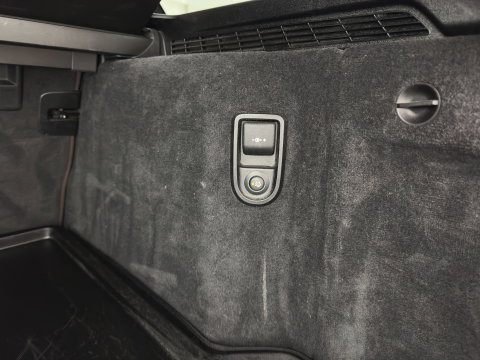 BMW 5 Serie Touring M550d xDrive High Executive M-Sportpack Aut. *PANO | LEATHER | LASER-LED | BLINDSPOT | MEMORY-PACK | HARMAN/KARDON |  DIGI-COCKPIT | AMBIENTLIGHT | SHIFTPADDLES | HEAD-UP | ADAPTIVE-CRUISE | TOWBAR | 19''ALU*